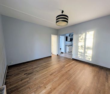 Location Appartement 3 pièces 50m² - Photo 2