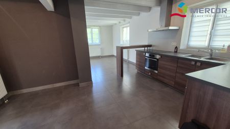 Location Maison 5 pièces 142m² LA WANTZENAU 67610 - Photo 3