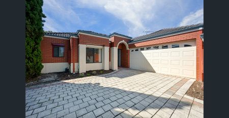 PREMIUM LIVING IN THE HEART OF BENTLEY - Photo 4