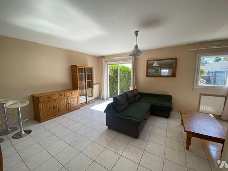 Maison meublée à louer à L'Hermitage (35590) en Ille-et-Vilaine (35) Cette maison de 95 m² c... - Photo 2