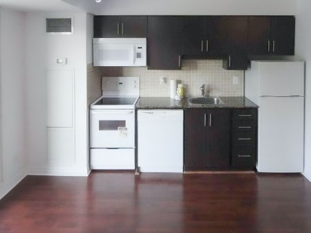 For Lease - 2035 Sheppard Avenue Unit# 220, Toronto, Ontario - Photo 2