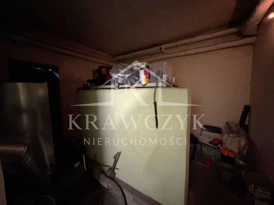 Police - Photo 1
