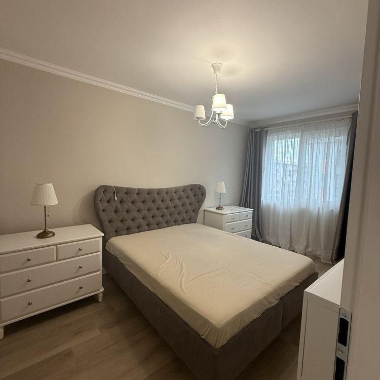 Închiriază Apartament 2 camere Strada Sub Cetate - Photo 1