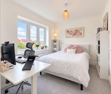 4 bedroom detached house to rent - Photo 4