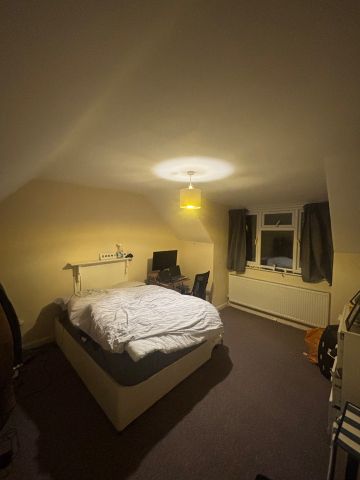 Room in a Shared House, Hillbrook Road, SW17 - Photo 3