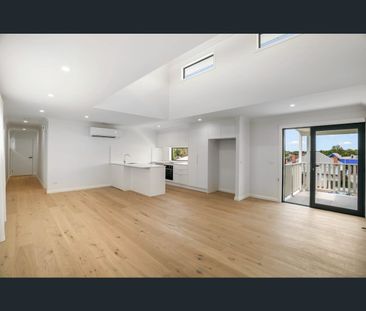 4 Middleton Dr, East Maitland, NSW 2323 - Photo 6