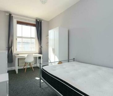 4 bedroom duplex to rent - Photo 6