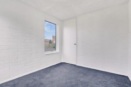 1 Bed, 1 Bath - Photo 5