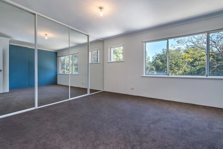 21 Melinga Court, Karawara. - Photo 3