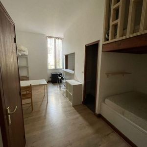 Location Appartement 1 pièce 24m² BORDEAUX 33000 - Photo 2