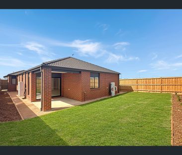 16 Wild Orchid Street, Brookfield, Vic 3338 - Photo 1