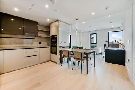 One bedroom apartment located in Westmont Apartments at White City Living, W12. - Photo 2