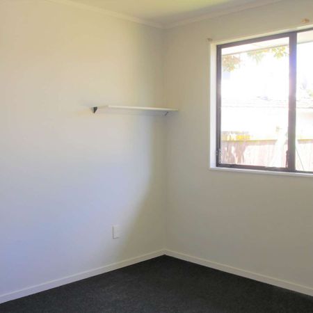 One Bedroom - Photo 4