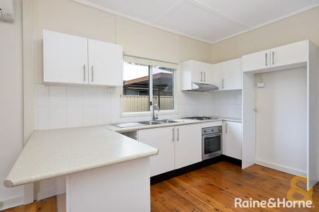 Air Conditioned Home - Photo 4