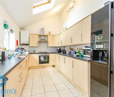 1 bed Mid Terraced House for Rent - Photo 4