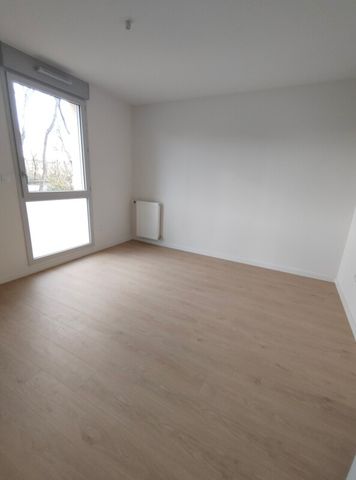 Location Appartement 2 pièces 44m² EAUNES 31600 - Photo 2