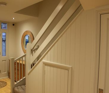 3 bedroom semi-detached house to rent - Photo 6