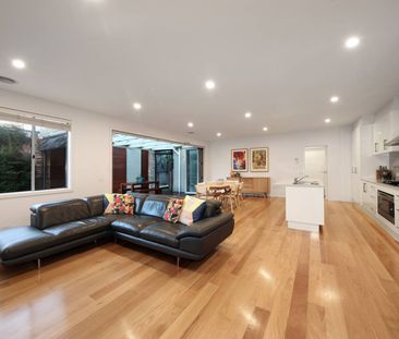 2/1 Wonga Court, Bentleigh East - Photo 1