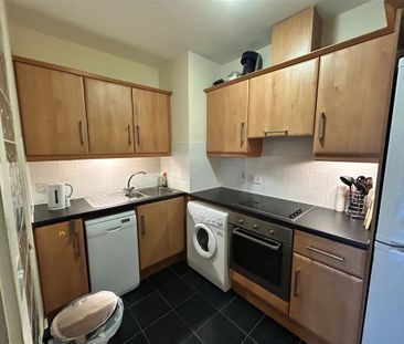 Dakota Court, Royal Canal Bank, Phibsborough, Dublin 7 - Photo 4