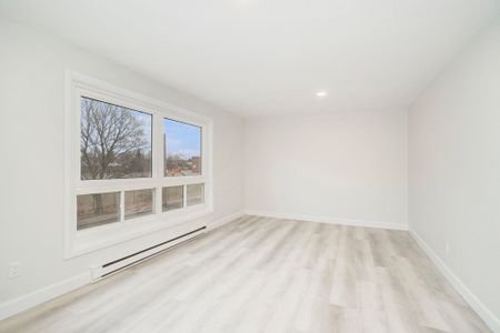 For Lease - 484 Queen Mary Street Unit# 6, Overbrook - Castleheights and Area, Ontario - Photo 2