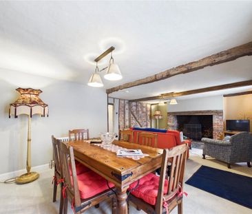 2 bedroom semi-detached house to rent - Photo 6