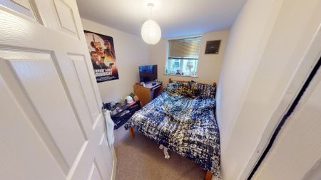 2 bedroom flat to rent - Photo 5