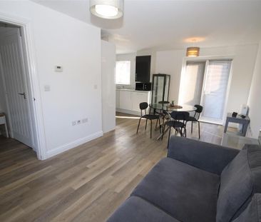 2 bedroom terraced house to rent - Photo 3