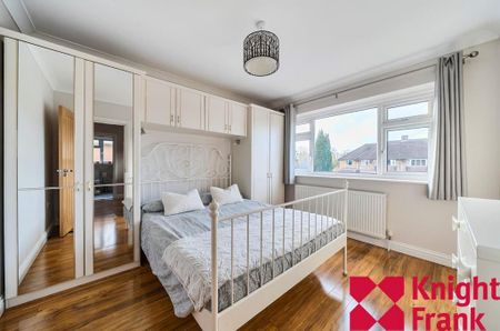 5 bedroom detached house to rent - Photo 3