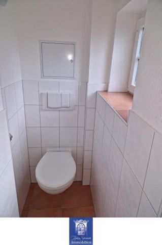 TOP Grundriss! 2-Zimmerwohnung mit groÃer KÃ¼che, Tageslichtbad und Laminat! - Foto 2