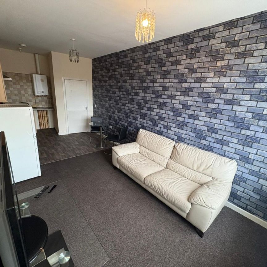 2 bed Apartment - To Let - Photo 1