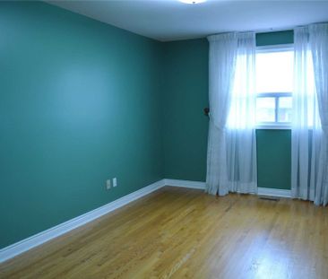 For Lease - 23 Arrowhead Drive, Vaughan, Ontario - Photo 4