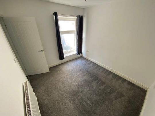 3 bedroom property to rent - Photo 1