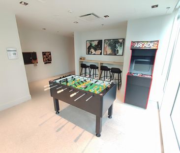 Century City. Brand New One Bedroom Plus Den - Photo 6