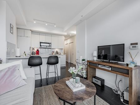 For Lease - 181 Bedford Road Unit# 2406, Toronto, Ontario - Photo 4