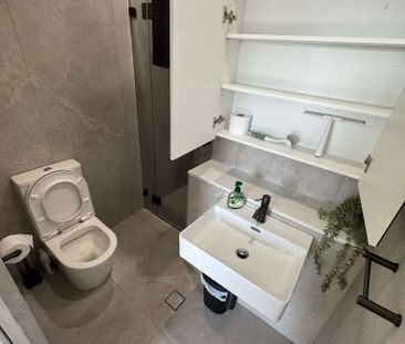 Toongabbie - Photo 6