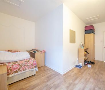 6 bed apartment to rent in Clayton Street West, Newcastle Upon Tyne... - Photo 5