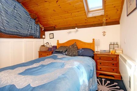 Studio to rent - Photo 5