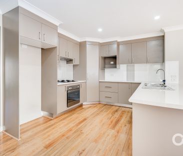 1 Candlebark Cres, Orange NSW 2800 - House For Rent | Domain - Photo 3