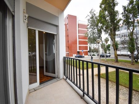 Apartamento T4 em Lisboa - Photo 5