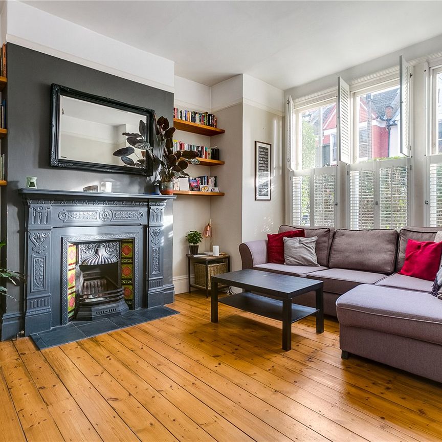 Lynn Road, Balham, SW12, London - Photo 1