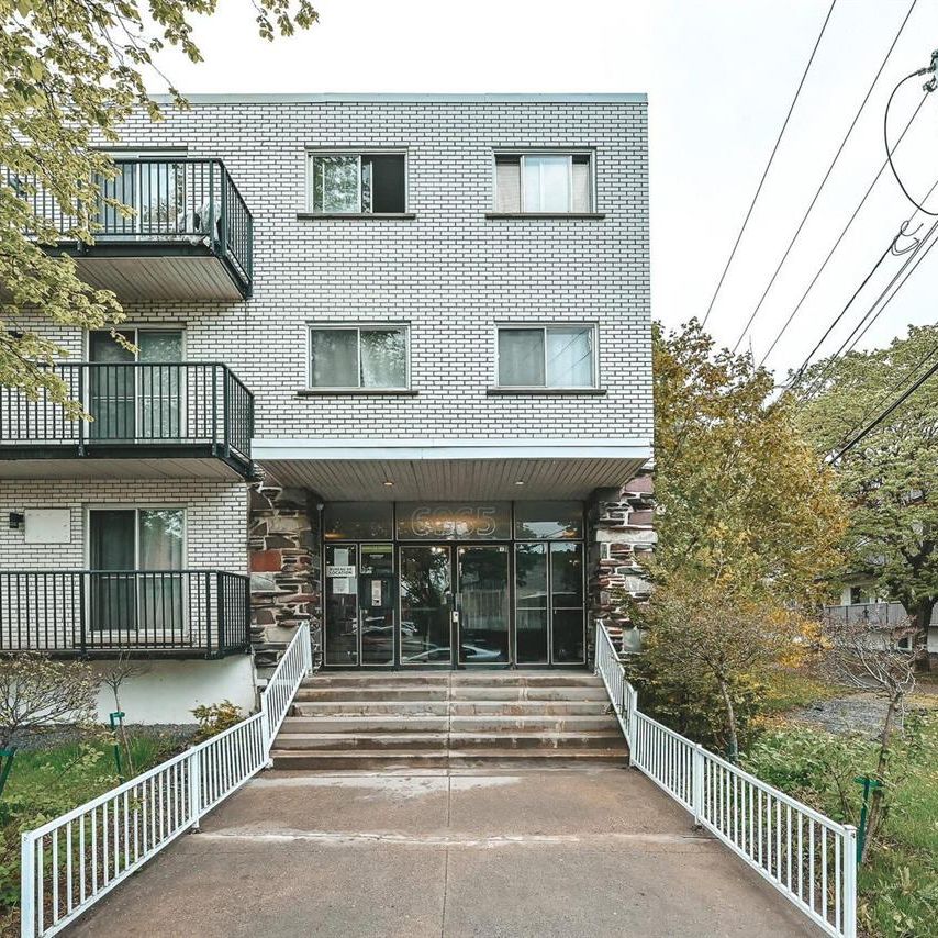 2 Bedroom - 6965 Rue De Choisy, Montréal - Photo 1