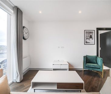 Eden Grove, Staines-upon-Thames, TW18 4ZU - Photo 3