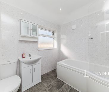 3 bedroom house to rent Sycamore Avenue, Crewe, CW1 - Photo 1
