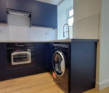 2 bedroom cottage to rent - Photo 3