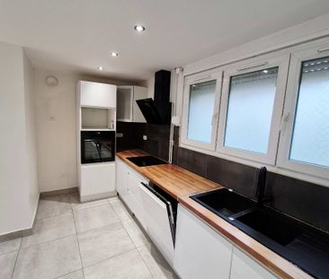 Location Appartement 2 pièces 47m² TOURCOING 59200 - Photo 6