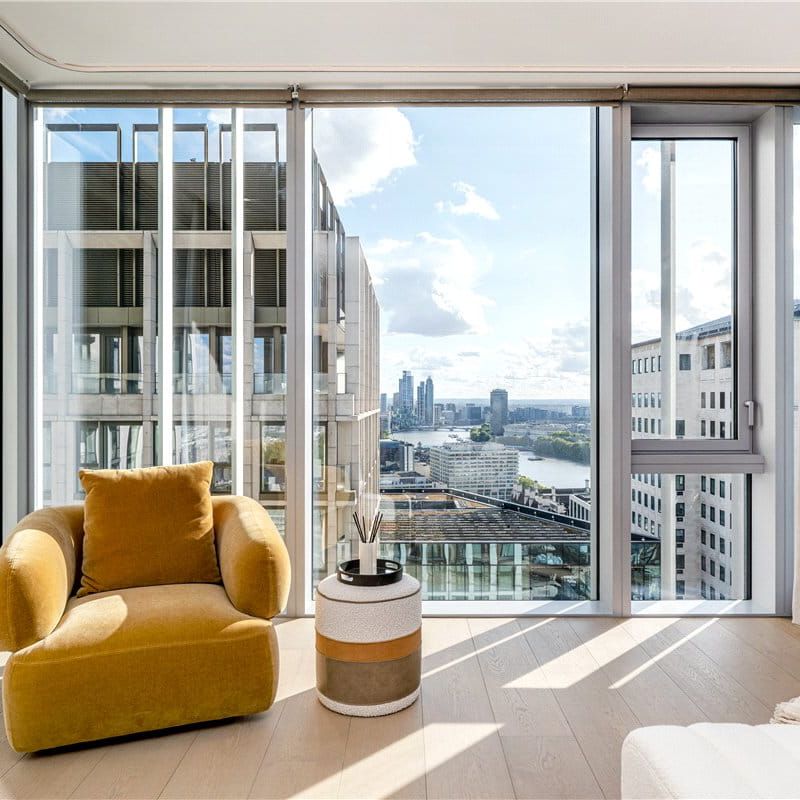 A spectacular five-bedroom penthouse apartment with private winter garden, occupying a prime position within Casson Square, an iconic riverside development in the heart of South Bank, moments from the London Eye and Waterloo Bridge. - Photo 1
