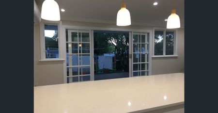 Charming Two Bedroom Unit/Flat is located in beautiful Freshwater. - Photo 4