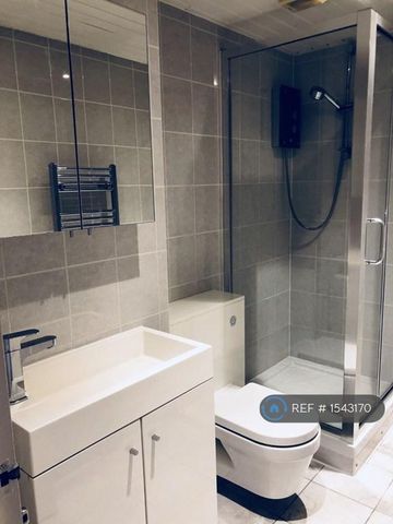 2 bedroom maisonette to rent - Photo 5