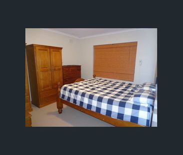 Renovated Ground Floor Unit Open Saturday 13/12 at 10am-1015, - Photo 4