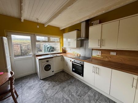 53 Queen Street, Harryville, Ballymena, BT42 2BD - Photo 5